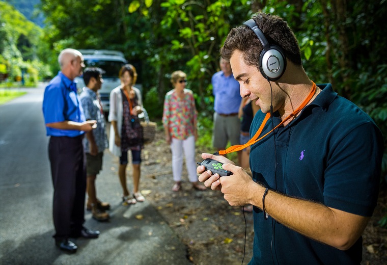 moa tours cairns