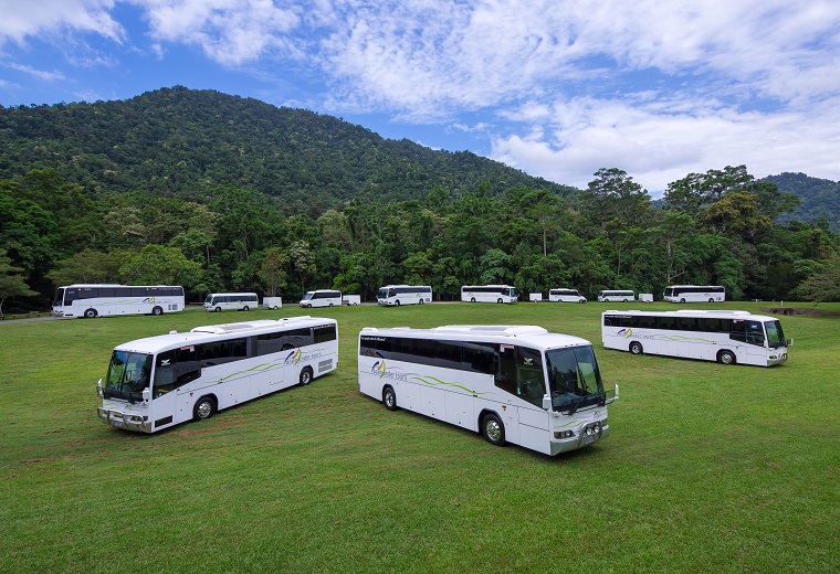 coach travel queensland